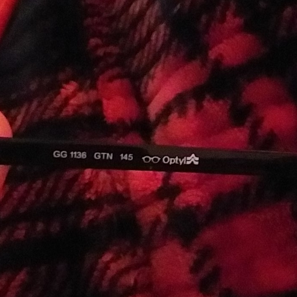 Gucci prescription glasses - Picture 3 of 5